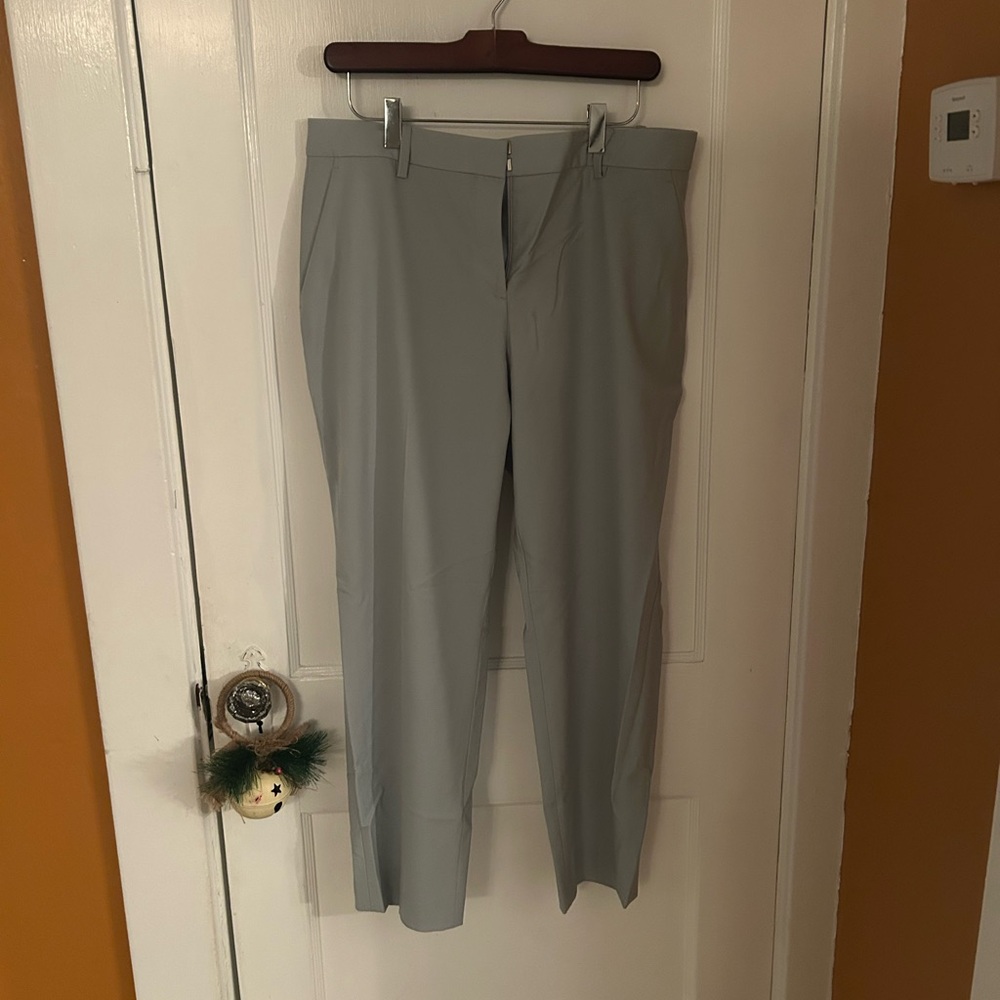 Theory Treeca Pant in Opal Green